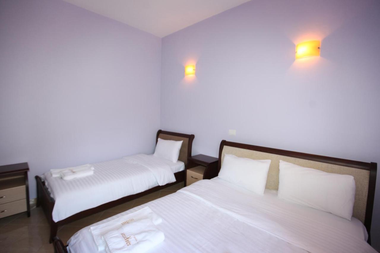 Hotel Gryka E Kelcyres Dış mekan fotoğraf