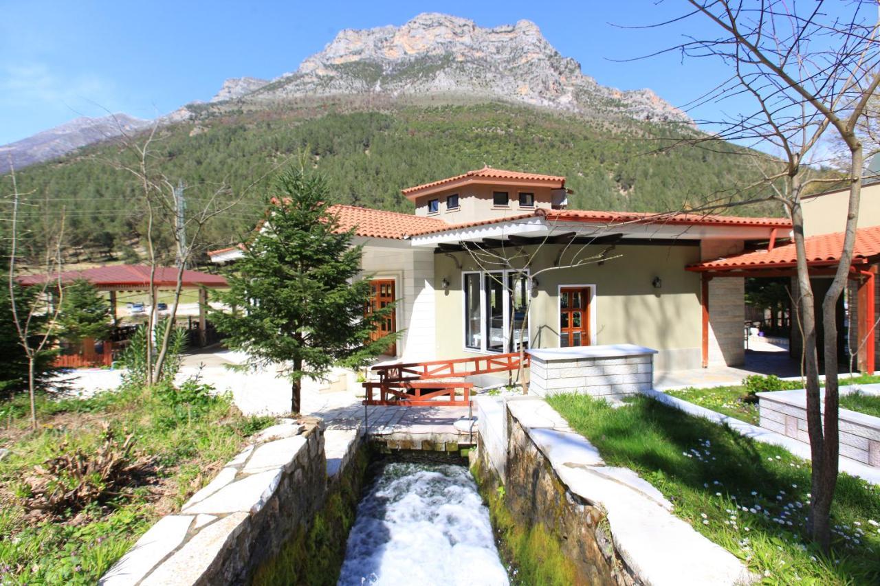 Hotel Gryka E Kelcyres Dış mekan fotoğraf