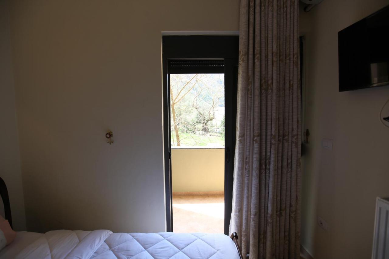 Hotel Gryka E Kelcyres Dış mekan fotoğraf