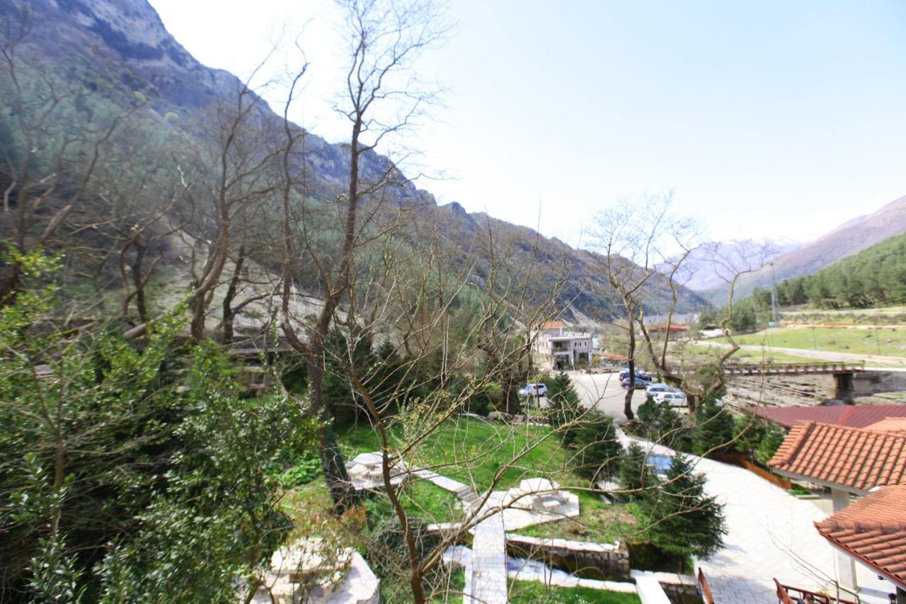 Hotel Gryka E Kelcyres Dış mekan fotoğraf