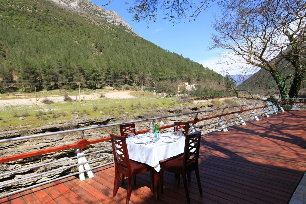 Hotel Gryka E Kelcyres Dış mekan fotoğraf