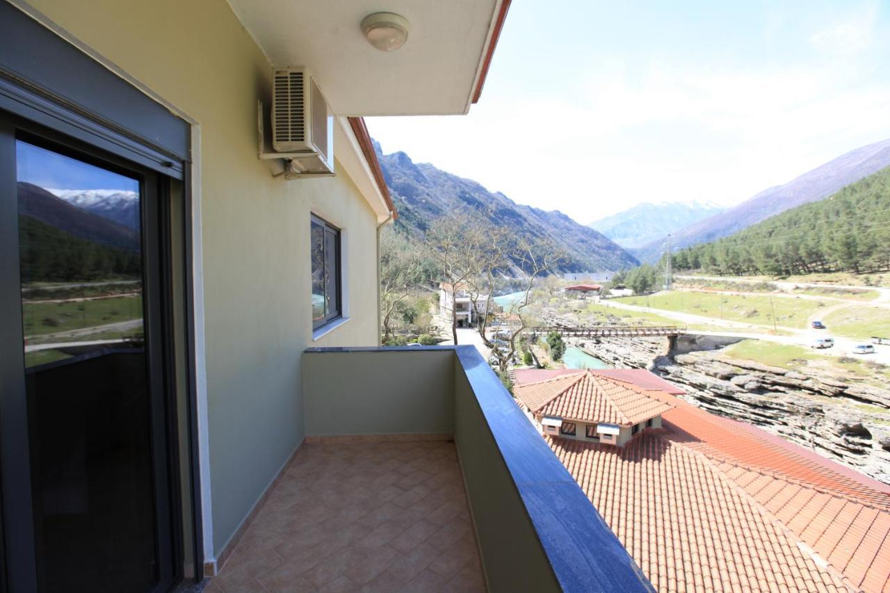 Hotel Gryka E Kelcyres Dış mekan fotoğraf