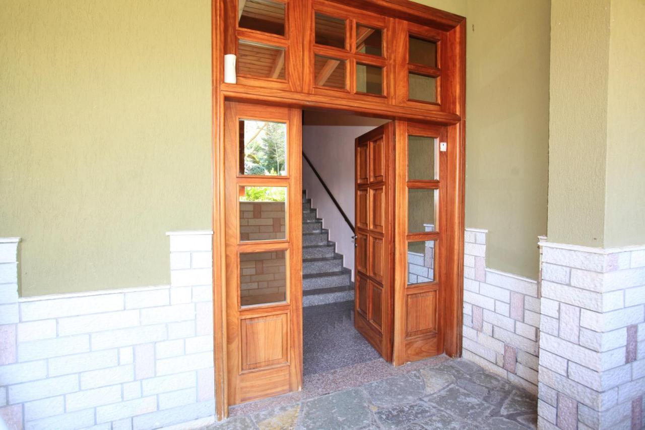 Hotel Gryka E Kelcyres Dış mekan fotoğraf