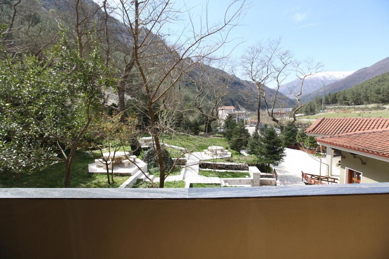 Hotel Gryka E Kelcyres Dış mekan fotoğraf