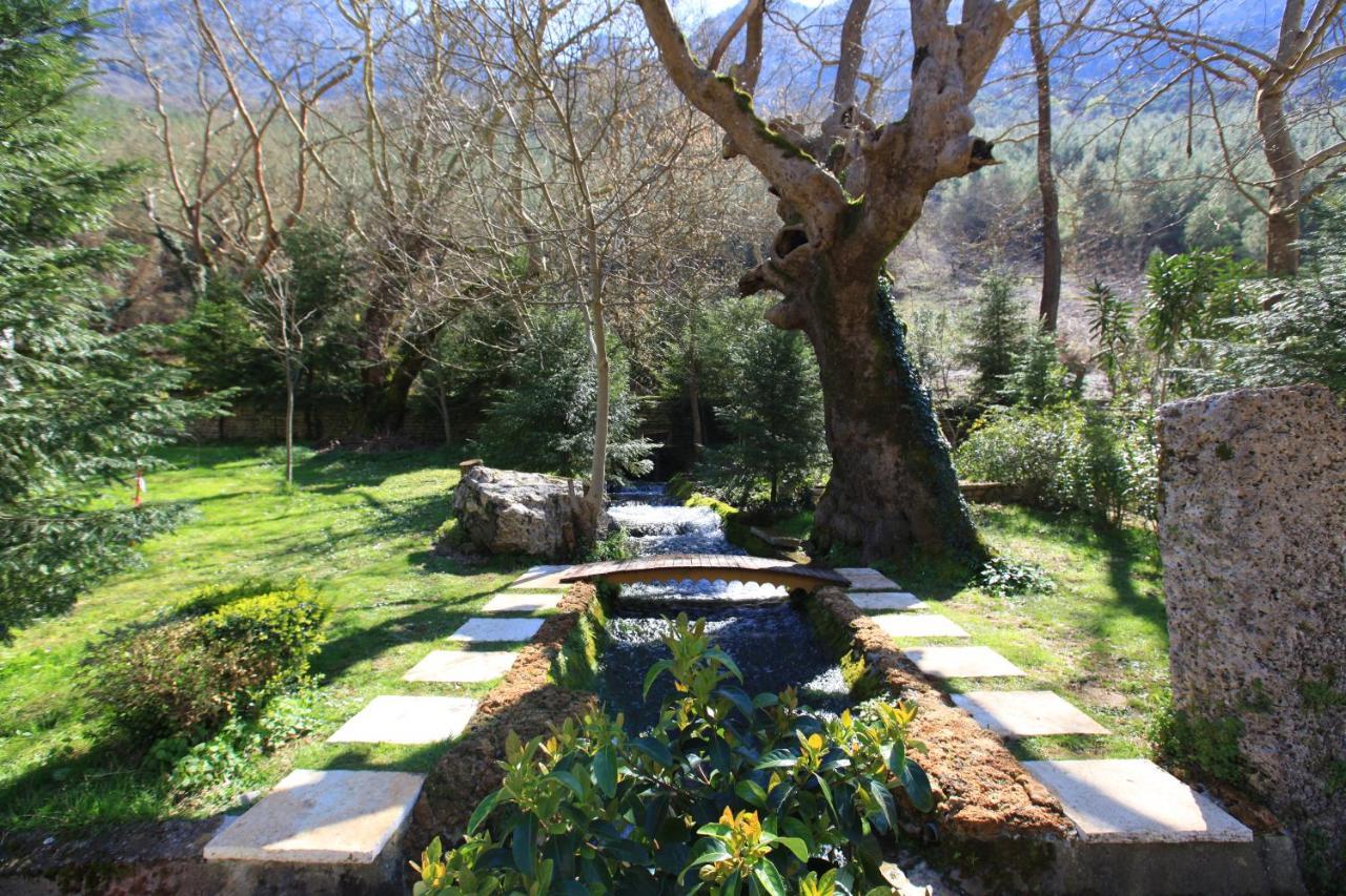 Hotel Gryka E Kelcyres Dış mekan fotoğraf