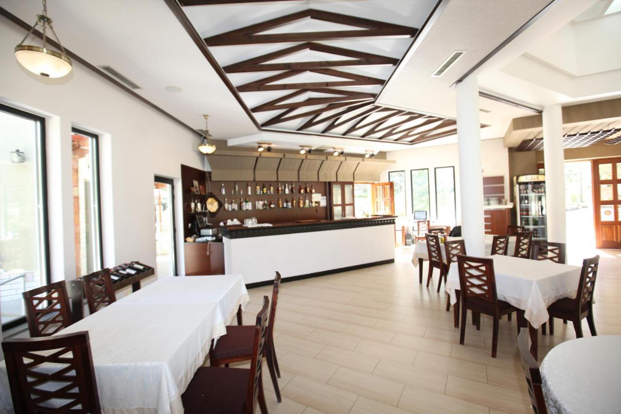 Hotel Gryka E Kelcyres Dış mekan fotoğraf