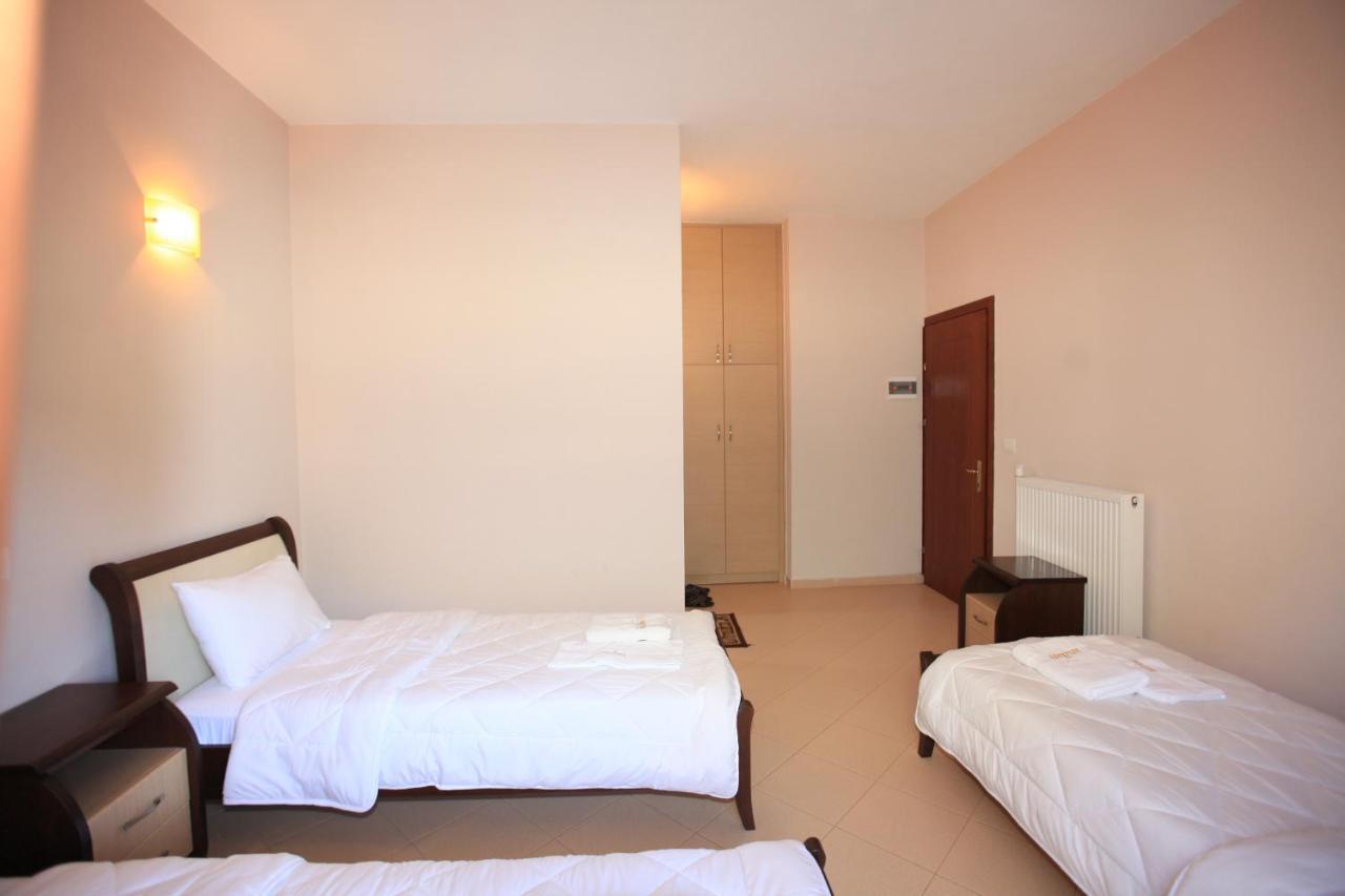 Hotel Gryka E Kelcyres Dış mekan fotoğraf