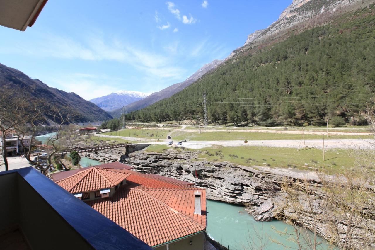 Hotel Gryka E Kelcyres Dış mekan fotoğraf